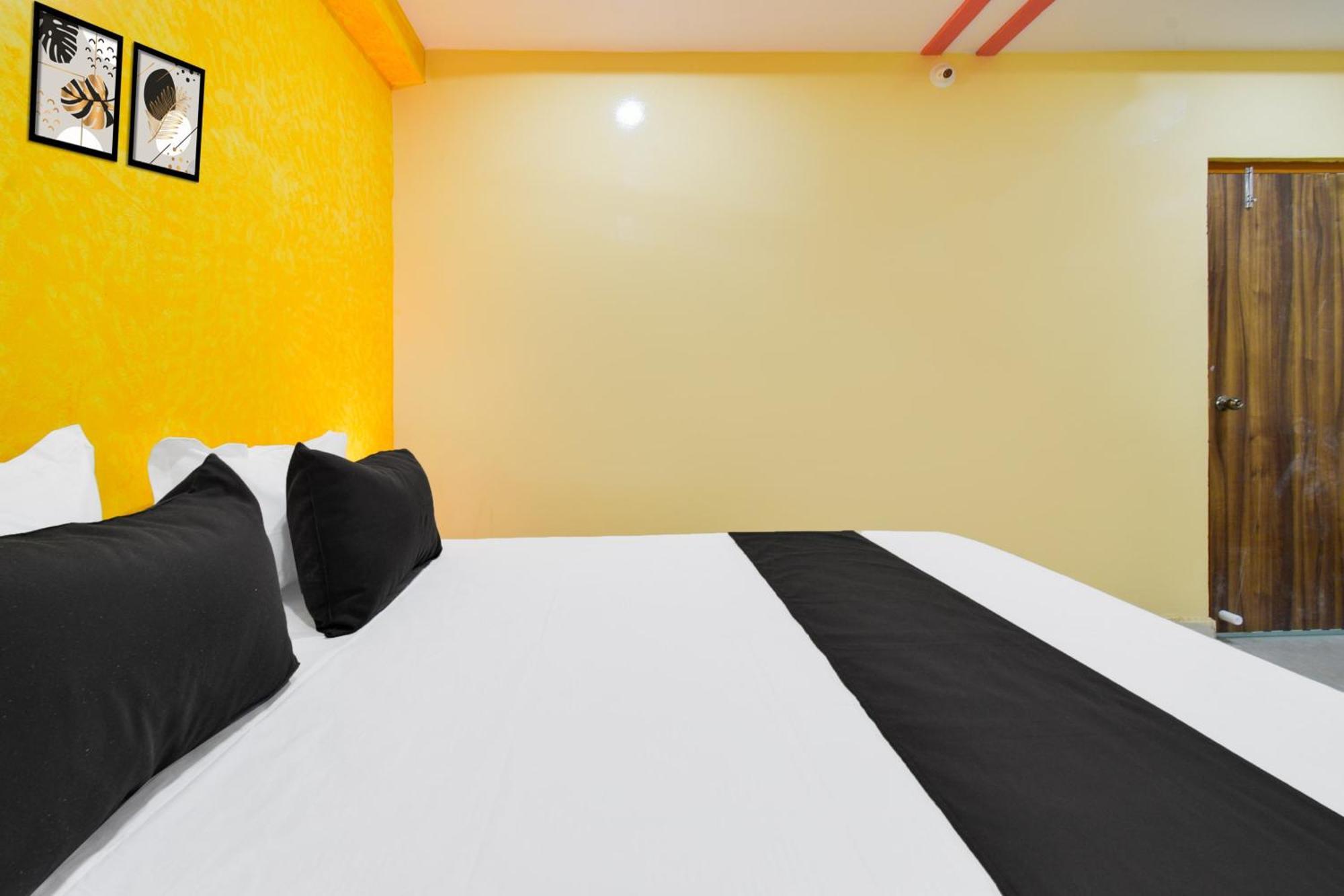 Hotel O Lucky Grand ハイデラバード エクステリア 写真